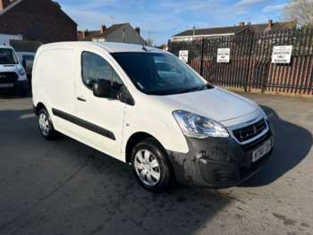 Used Peugeot Partner 2018 for sale - 70763408: Photo