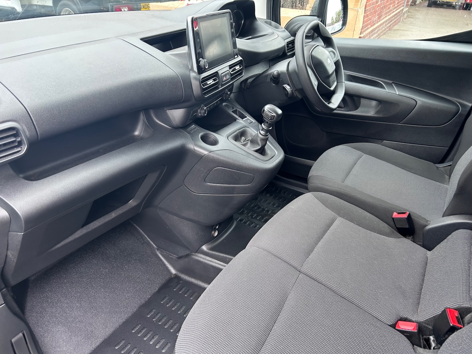 Used Peugeot Partner 2024 for sale - 76383210: Photo 3