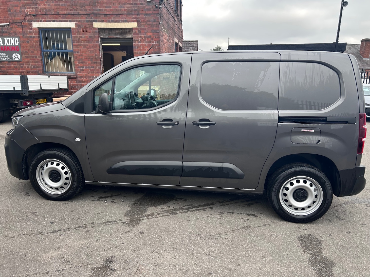 Used Peugeot Partner 2024 for sale - 76383210: Photo 8