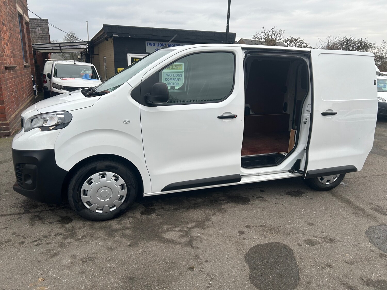 Used Peugeot Expert 2020 for sale - 68662991: Photo 7