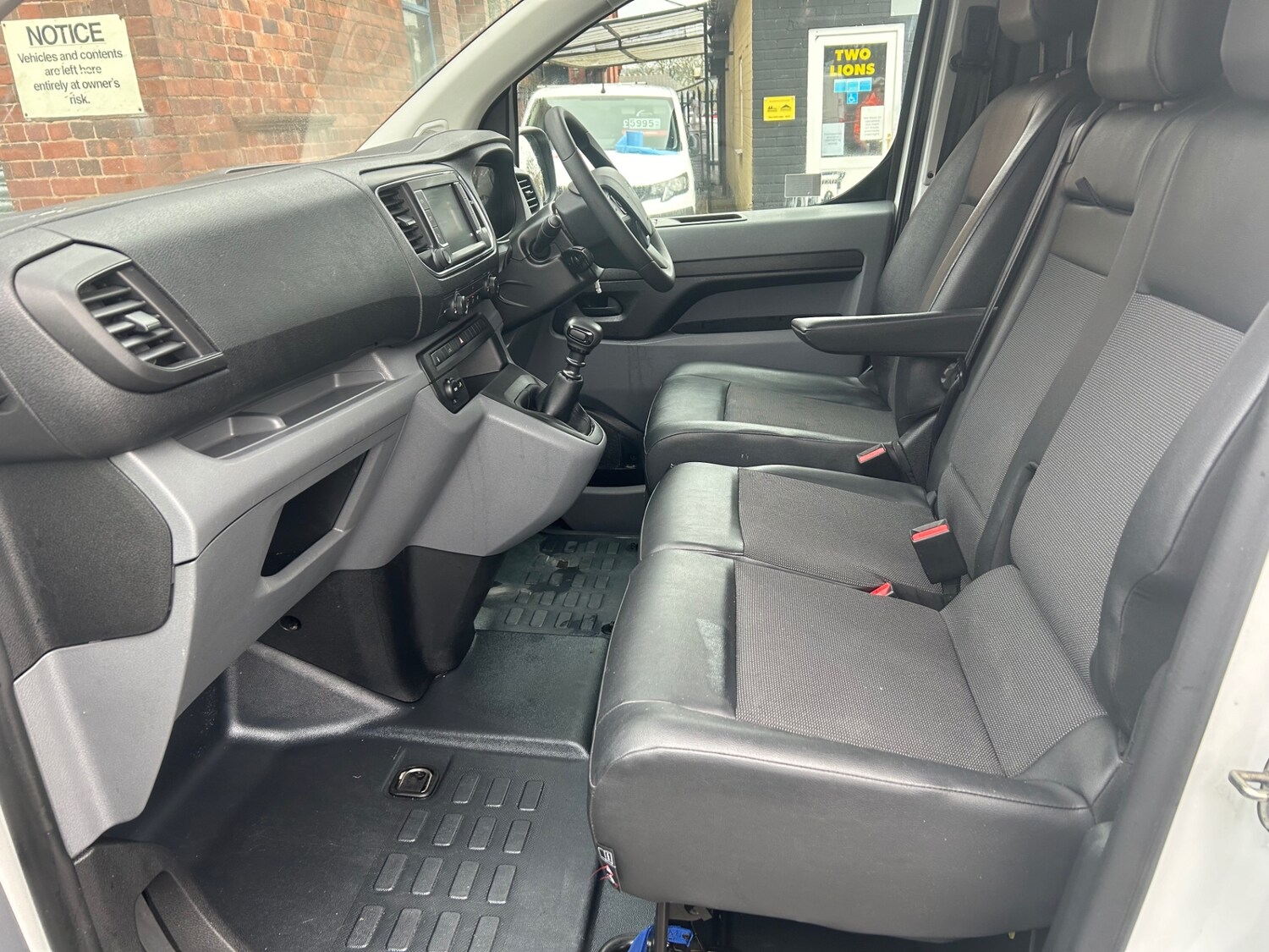 Used Peugeot Expert 2020 for sale - 68662991: Photo 9