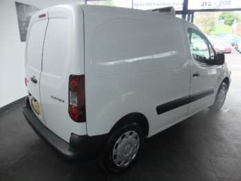Used Peugeot Partner 2018 for sale - 66873187: Photo