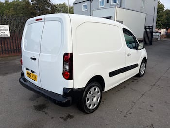 Used Peugeot Partner 2018 for sale - 79876620: Photo
