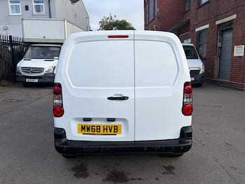 Used Peugeot Partner 2018 for sale - 79876620: Photo