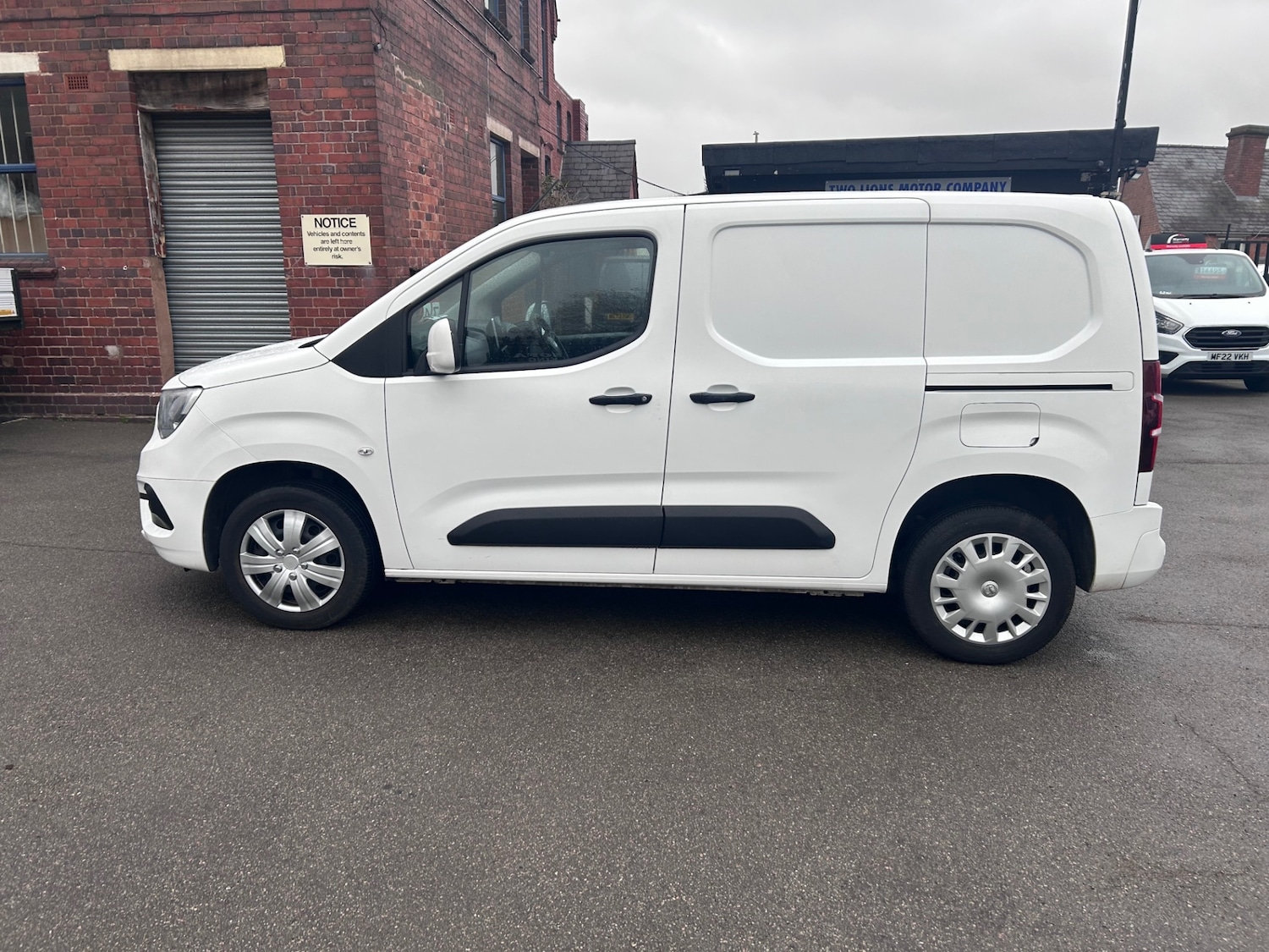 Used Vauxhall Combo 2021 for sale - 76464523: Photo 6