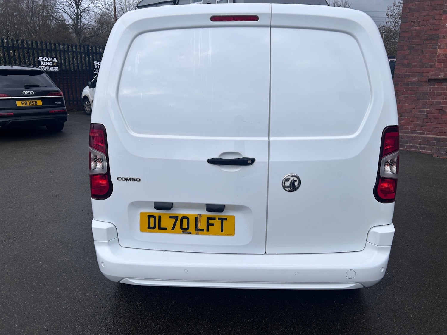 Used Vauxhall Combo 2020 for sale - 76682300: Photo 4
