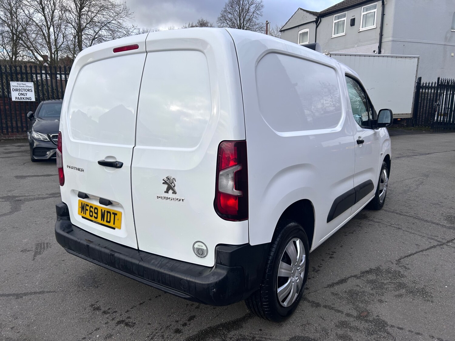 Used Peugeot Partner 2019 for sale - 76618796: Photo 11