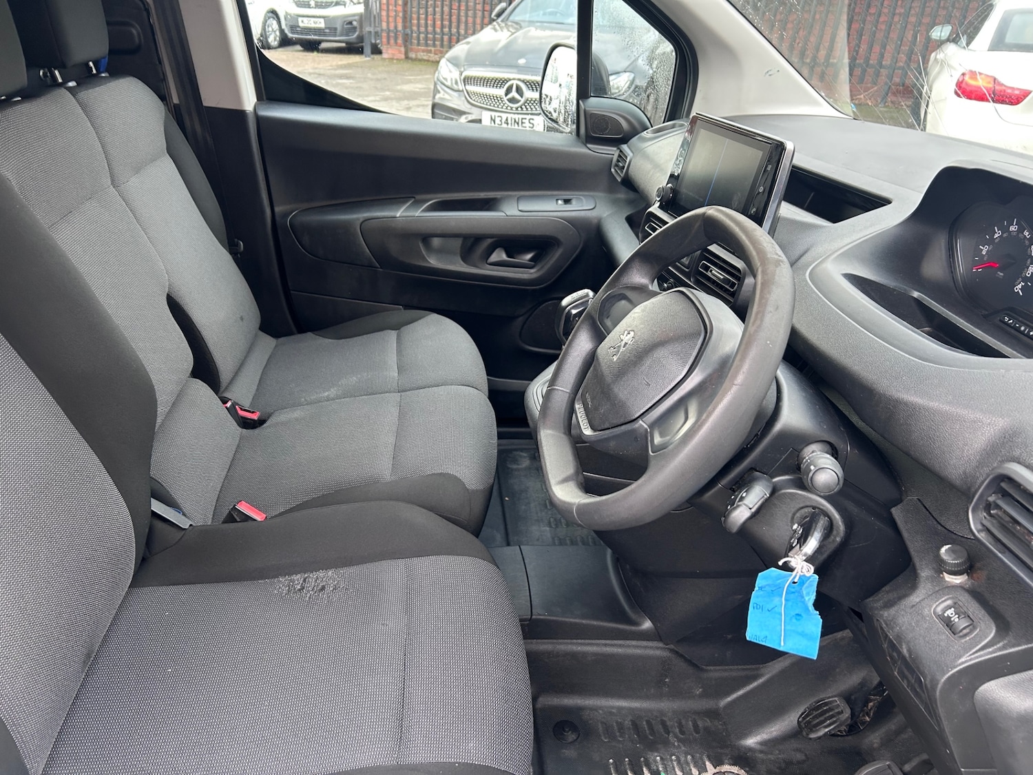 Used Peugeot Partner 2019 for sale - 76618796: Photo 19