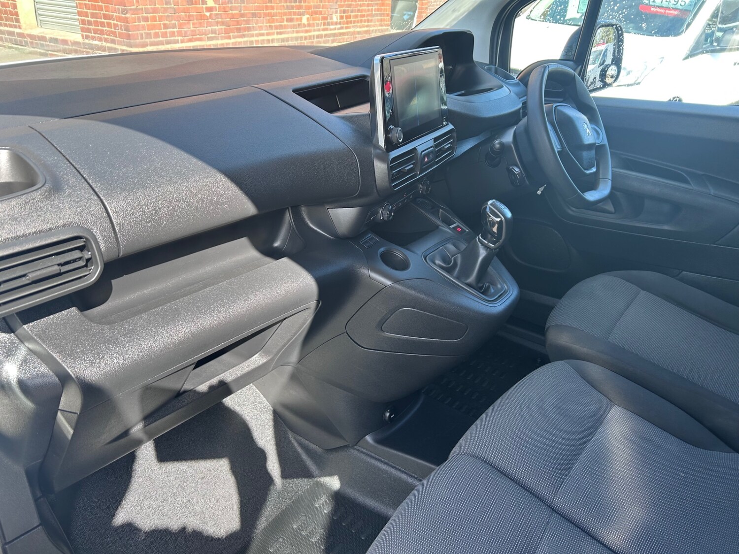 Used Peugeot Partner 2019 for sale - 76618796: Photo 5