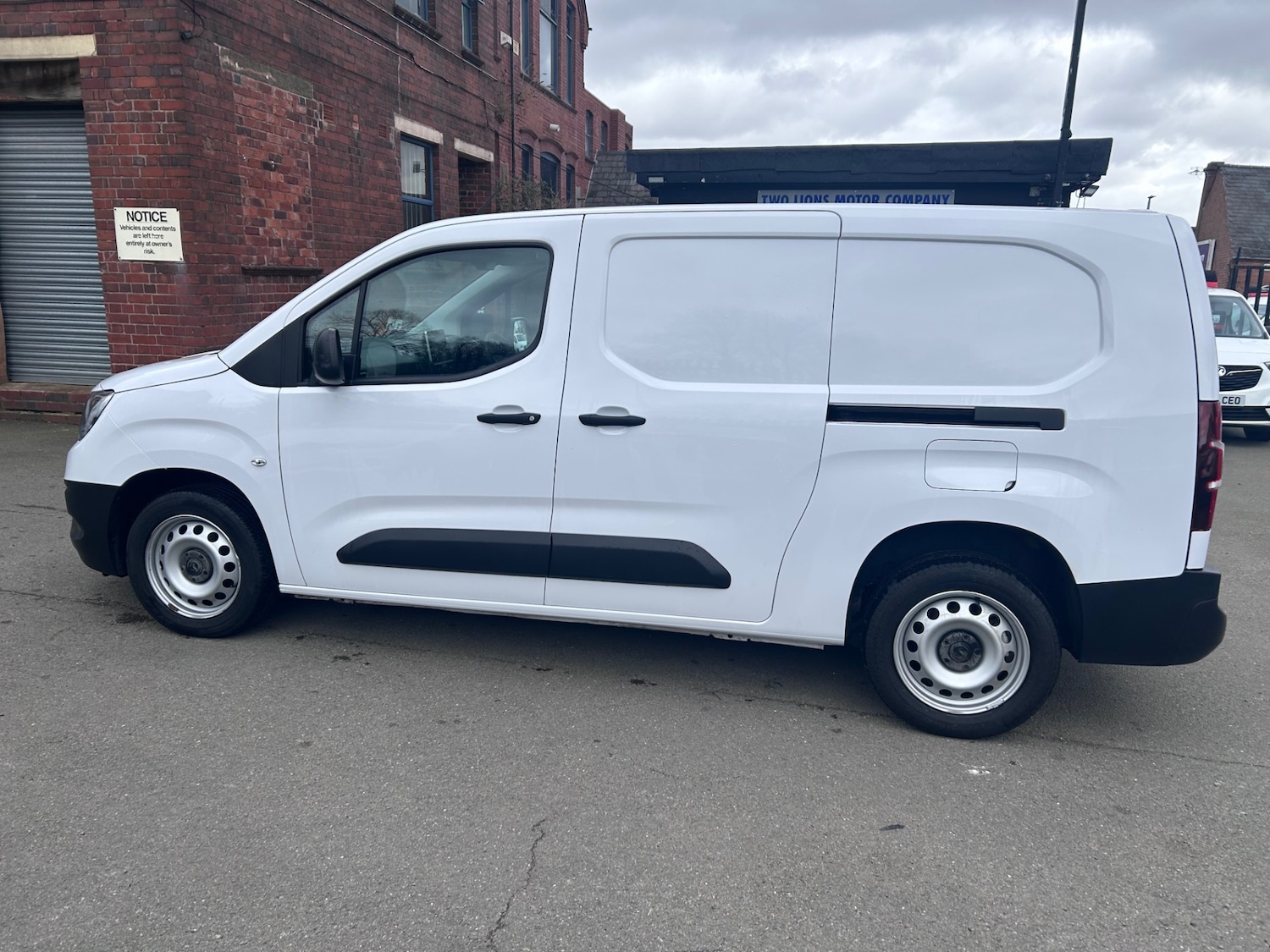 Used Vauxhall Combo 2024 for sale - 77639362: Photo 6