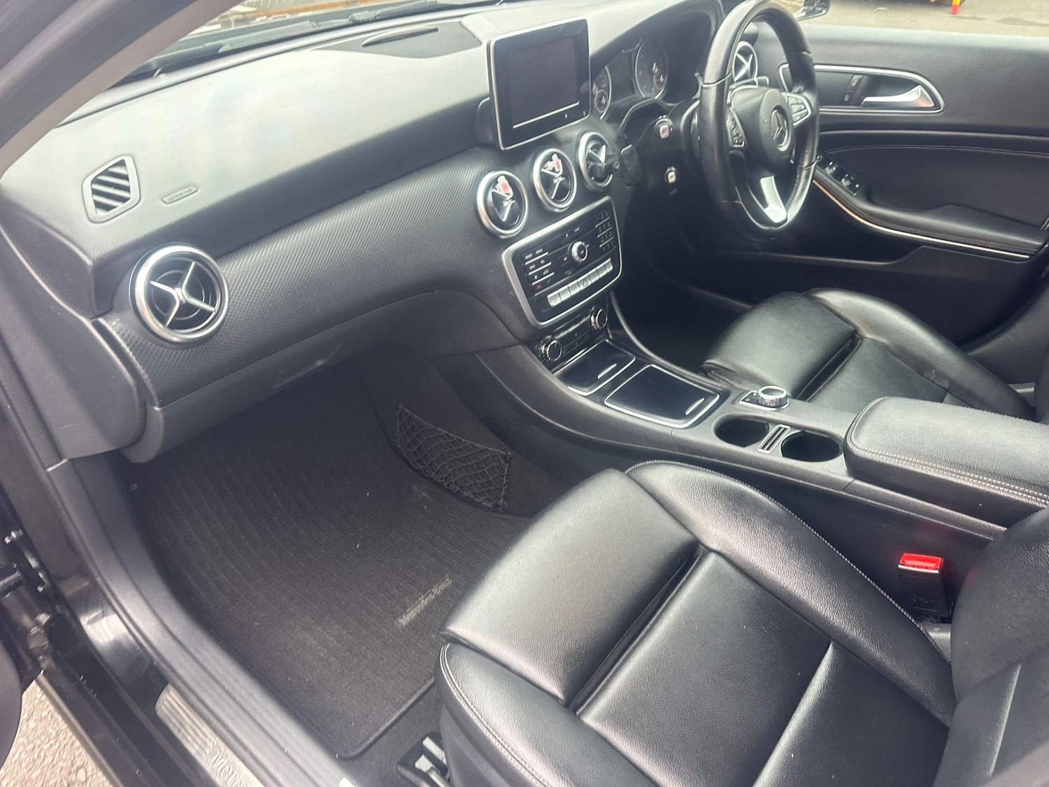 Used Mercedes-Benz A-Class 2016 for sale - 78210269: Photo 3