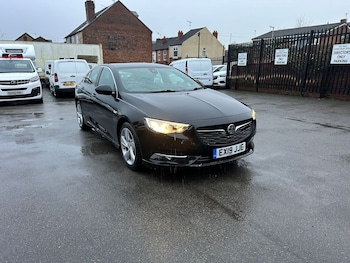 2019 (19) - 1.5T SRi Vx-line Nav 5dr Auto