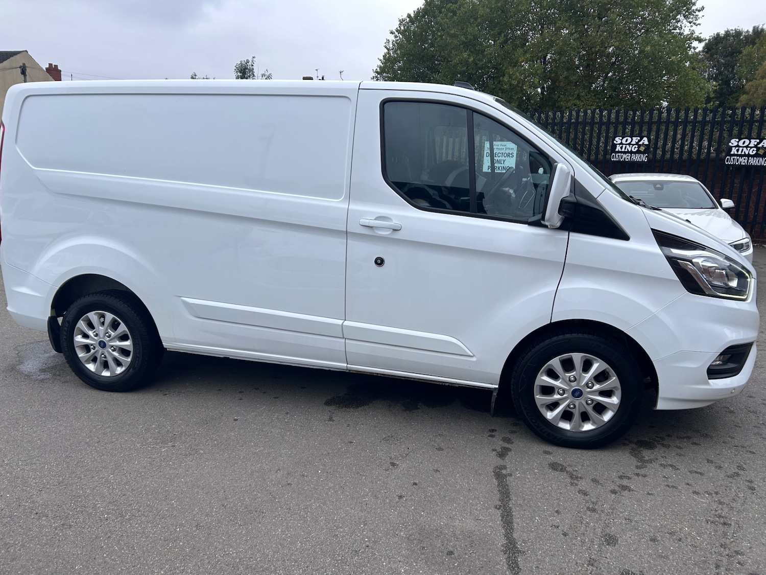 Used Ford Transit Custom 2021 for sale - 76378665: Photo 2