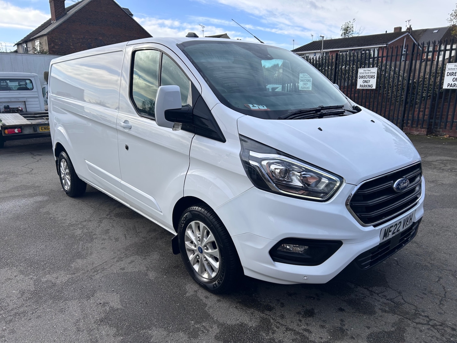 Used Ford Transit Custom 2022 for sale - 76490857: Photo 1