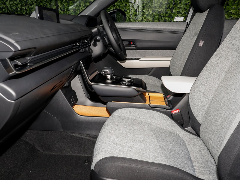 Used Mazda MX-30 2025 for sale - 77063074: Photo 2