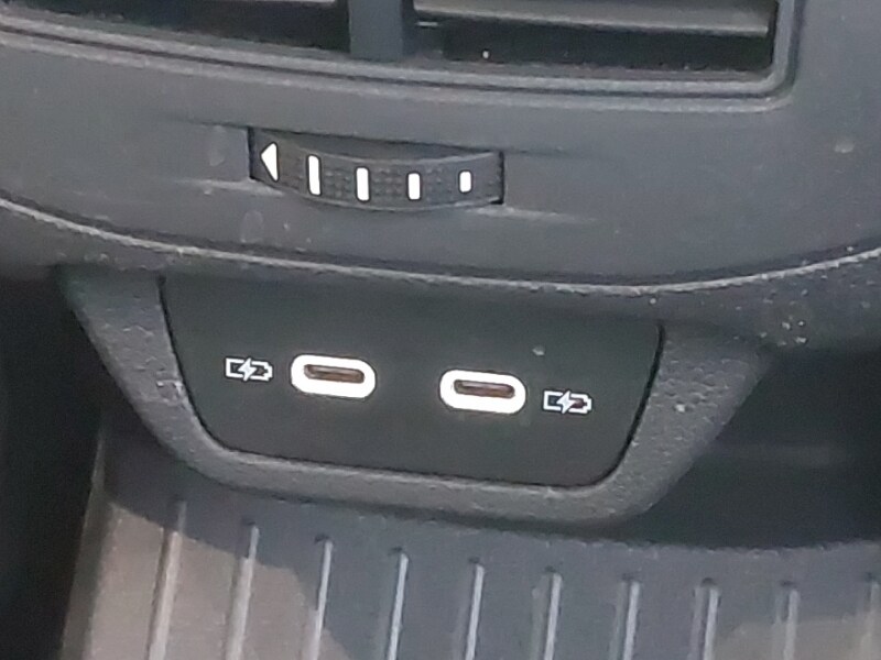 Used Volkswagen T-Roc 2023 for sale - 77197213: Photo 10