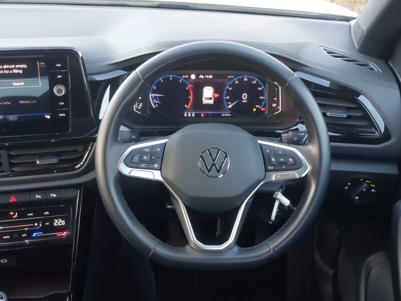 Used Volkswagen T-Roc 2023 for sale - 77197213: Photo 7