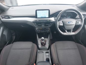Used Ford Focus 2022 for sale - 75536840: Photo