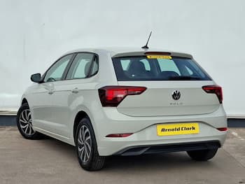 Used Volkswagen Polo 2024 for sale - 79736700: Photo