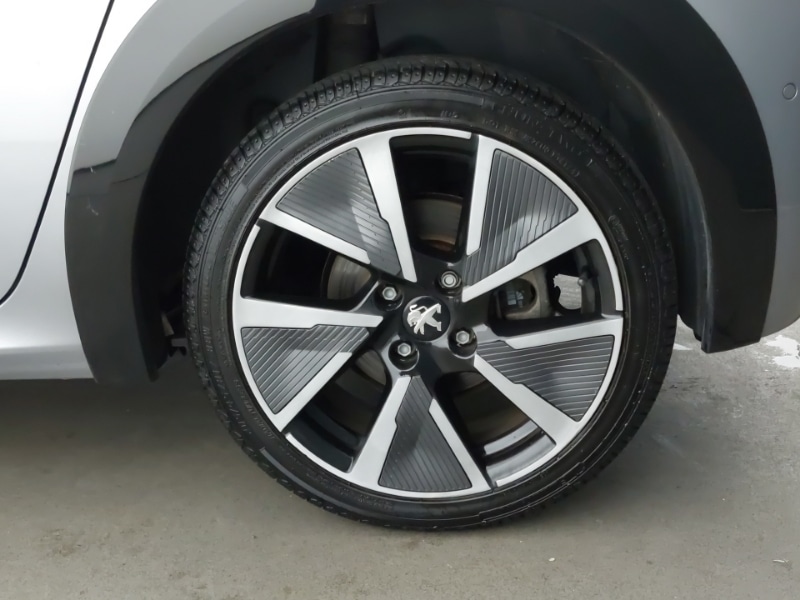 Used Peugeot 208 2022 for sale - 76691882: Photo 9