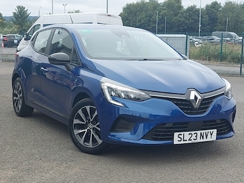 Used Renault Clio 2023 for sale - 75633466: Photo
