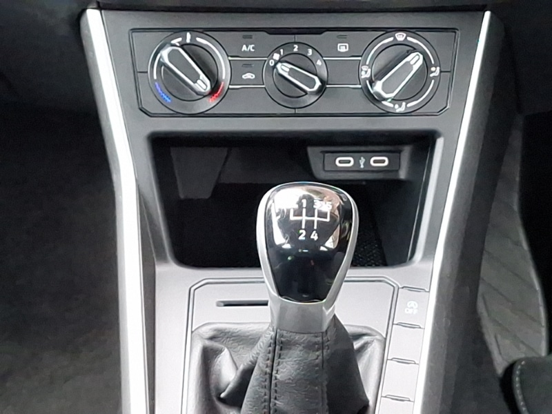 Used Volkswagen Polo 2023 for sale - 76708957: Photo 11