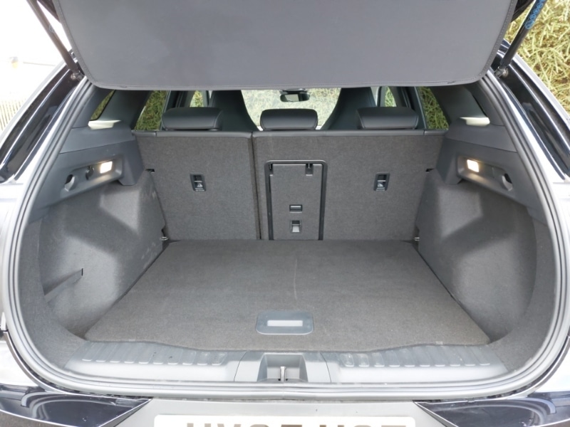 Used Ford Explorer 2025 for sale - 76823268: Photo 8