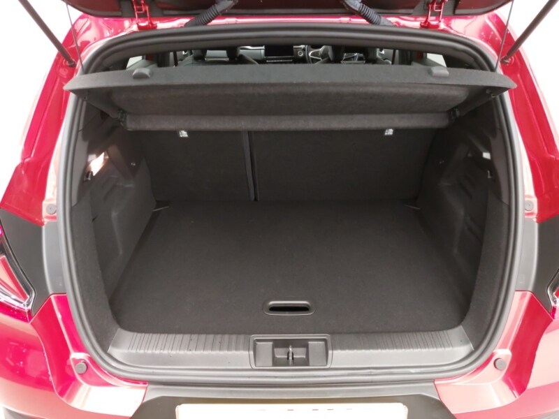 Used Renault Captur 2022 for sale - 77949533: Photo 8