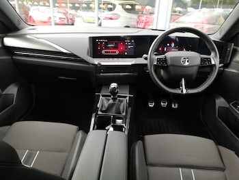 Used Vauxhall Astra 2023 for sale - 79356180: Photo