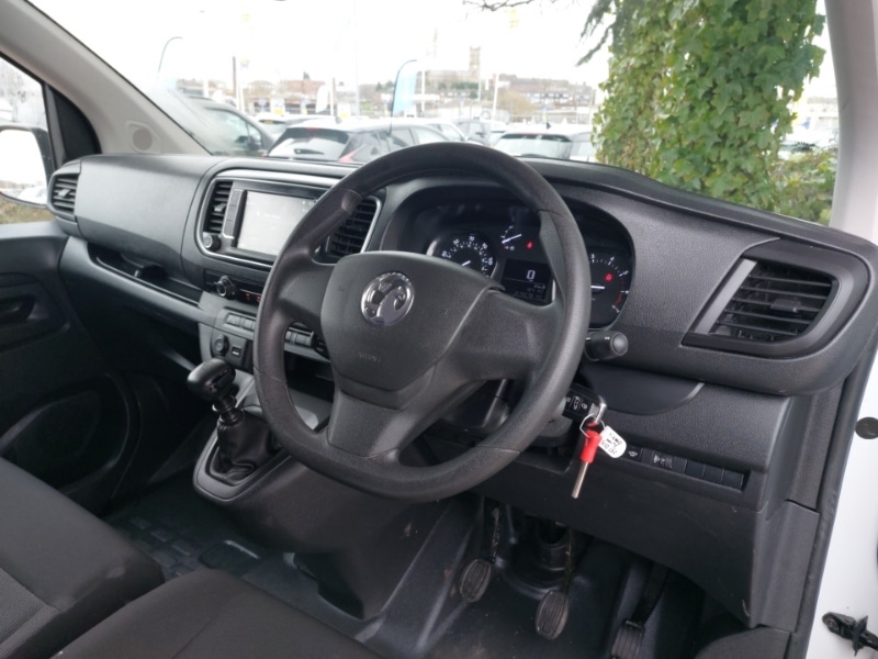 Used Vauxhall Vivaro 2023 for sale - 77657267: Photo 2