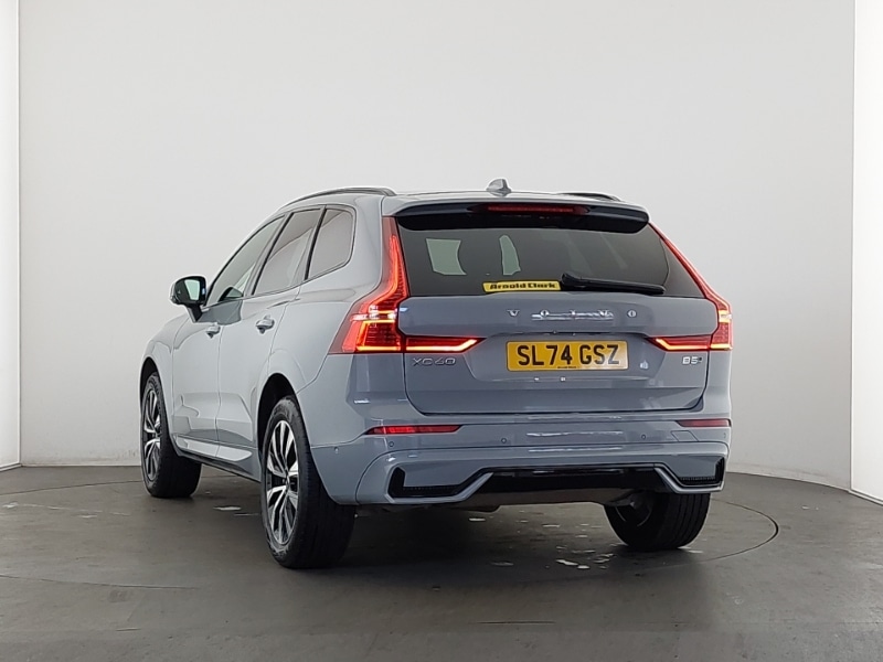 Used Volvo XC60 2024 for sale - 76414174: Photo 3