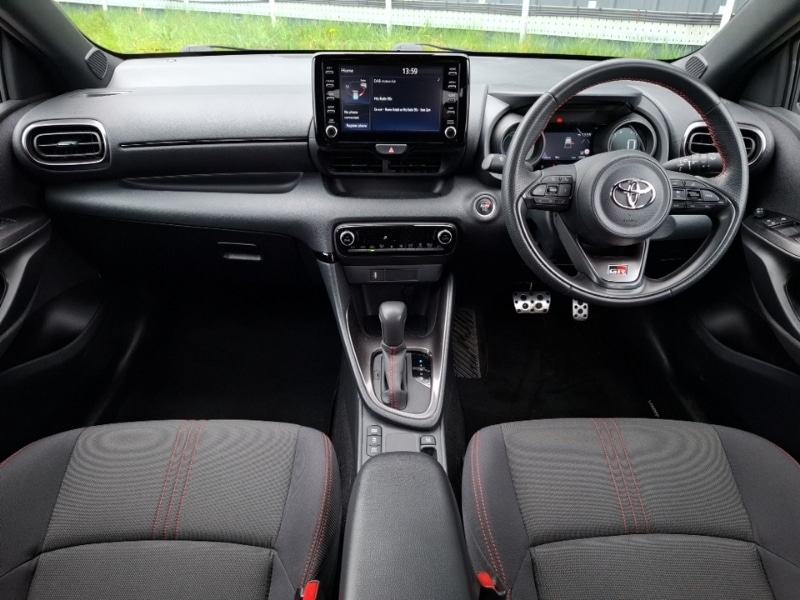 Used Toyota Yaris 2023 for sale - 77987317: Photo 2