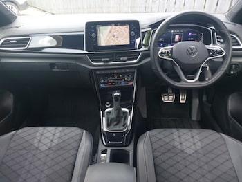 Used Volkswagen T-Roc 2023 for sale - 78580845: Photo