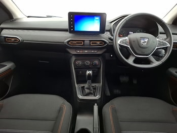 Used Dacia Sandero Stepway 2022 for sale - 79171554: Photo