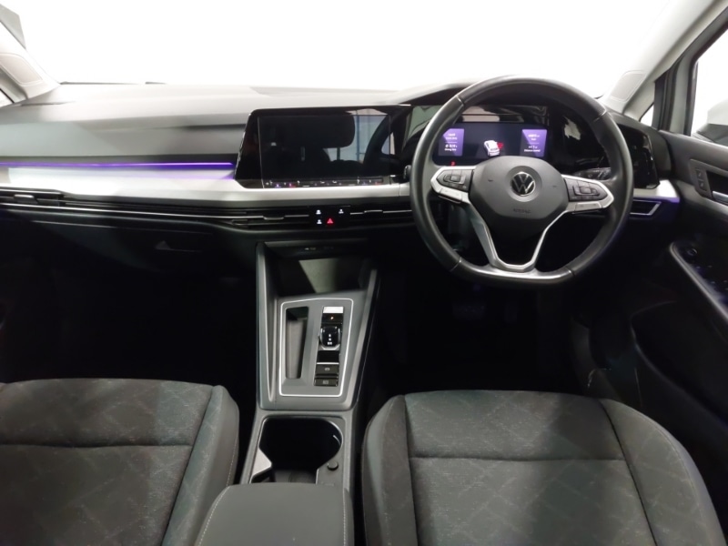 Used Volkswagen Golf 2021 for sale - 77585424: Photo 2