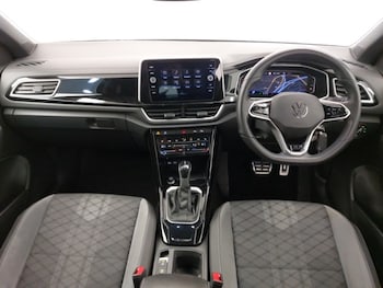 Used Volkswagen T-Roc 2022 for sale - 76928725: Photo