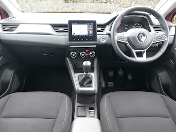 Used Renault Captur 2021 for sale - 77518593: Photo