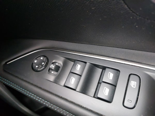 Used Peugeot 3008 2022 for sale - 76288898: Photo 12