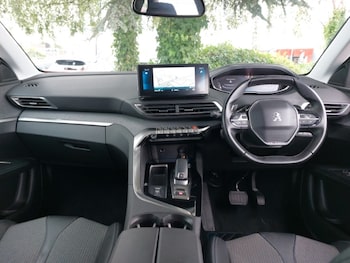 Used Peugeot 3008 2022 for sale - 76288898: Photo 2