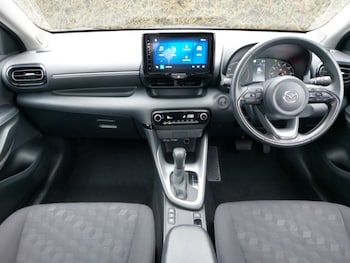 Used Mazda Mazda2 HYBRID 2024 for sale - 76951964: Photo