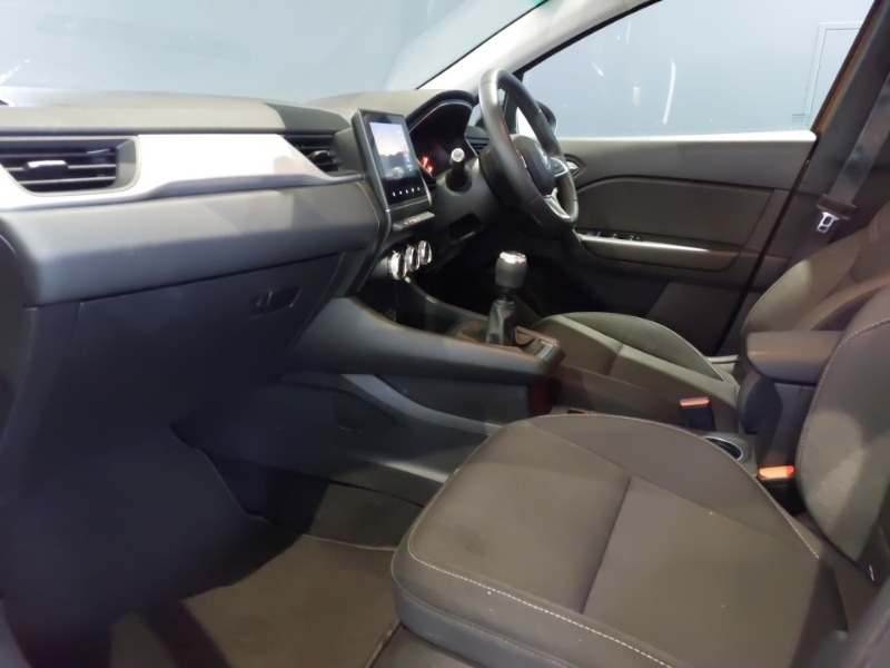 Used Renault Captur 2020 for sale - 76555760: Photo 5