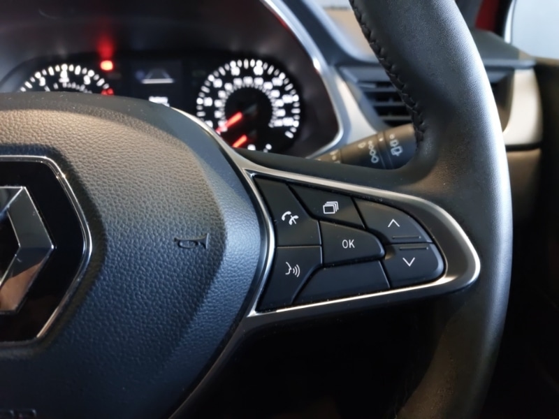 Used Renault Captur 2022 for sale - 76160285: Photo 11