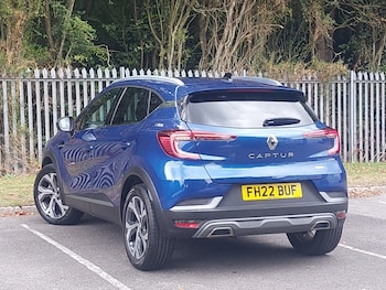 Used Renault Captur 2022 for sale - 75656531: Photo