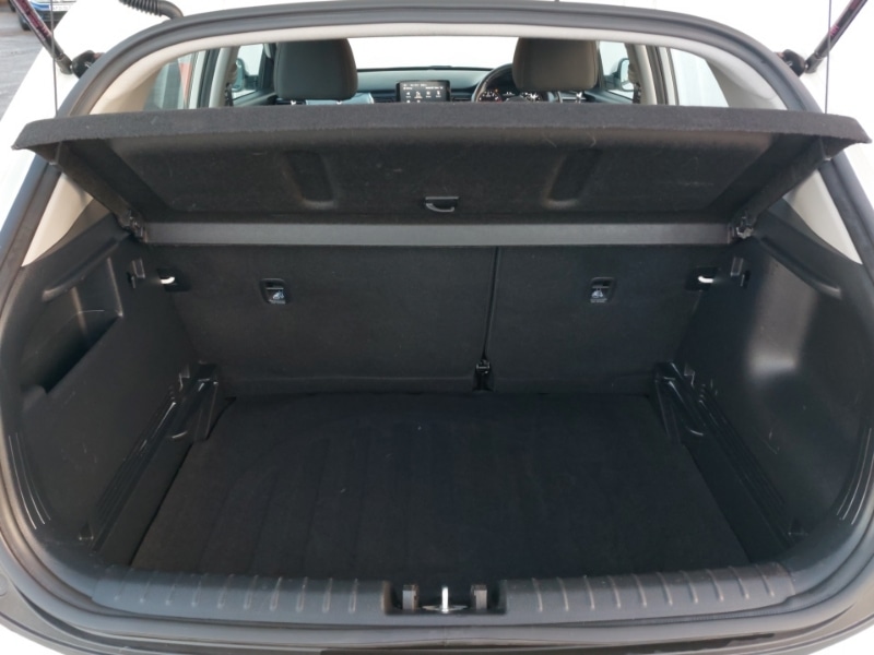 Used Kia Stonic 2022 for sale - 77253168: Photo 8