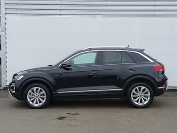 Used Volkswagen T-Roc 2025 for sale - 79736664: Photo