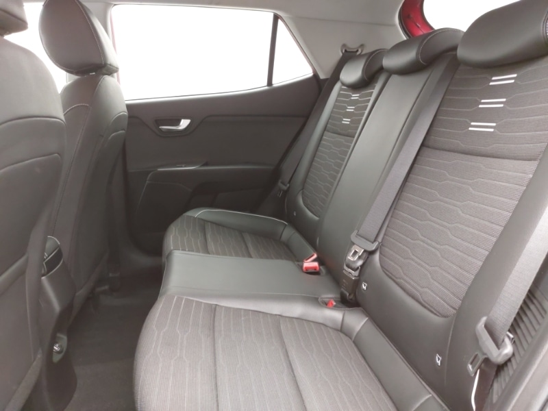 Used Kia Stonic 2024 for sale - 76387750: Photo 6