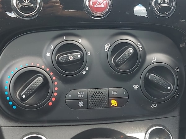 Used Fiat 500 2023 for sale - 76325221: Photo 11