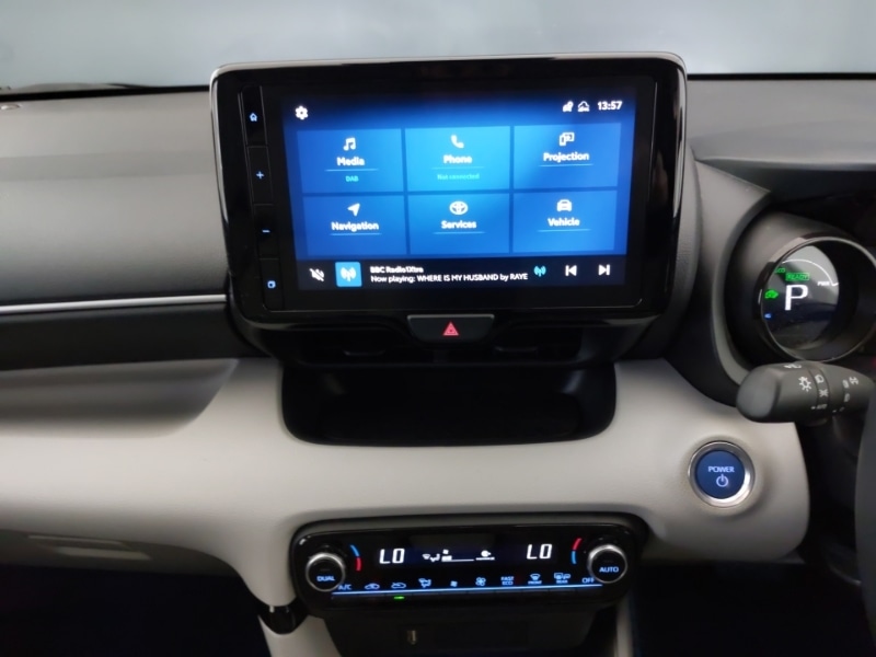 Used Toyota Yaris 2022 for sale - 77046881: Photo 10