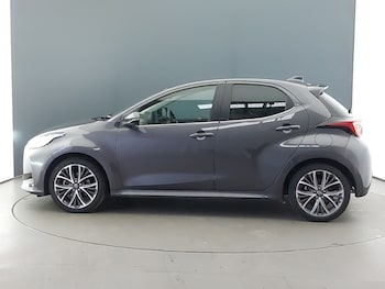 Used Toyota Yaris 2022 for sale - 77046881: Photo