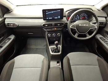 Used Dacia Sandero Stepway 2024 for sale - 79419645: Photo